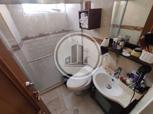 Excelente Apartamento En Urb Andres Bello Res Taguanes. 003jsc