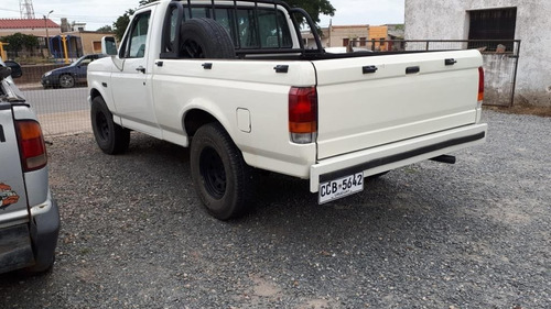 Ford F1000 Año 97