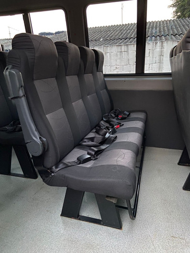 Imagem 8 de 13 de Fiat Ducato Escolar 2014 Com 20 Lugares
