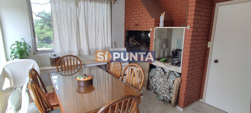 Imagen 5 de 19 de Apartamento Frente A Plaza México De 3 Dormitorios En Venta - Venta Anual