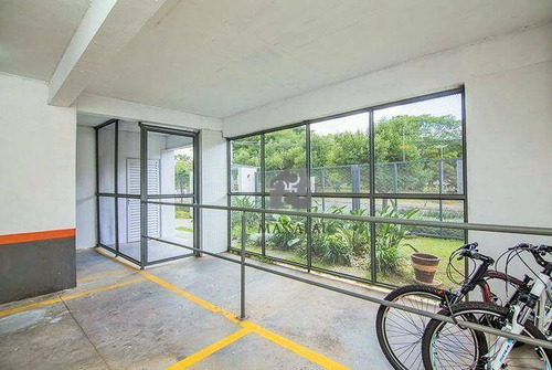 Imagem 13 de 16 de Apartamento De 2 Dormitórios, Decorado Com Garagem À Venda No Bairro São Sebastião - Porto Alegre/rs - Ap1652