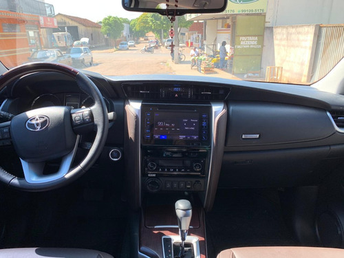 Toyota Sw4 Srx 2017- 7 Lugares