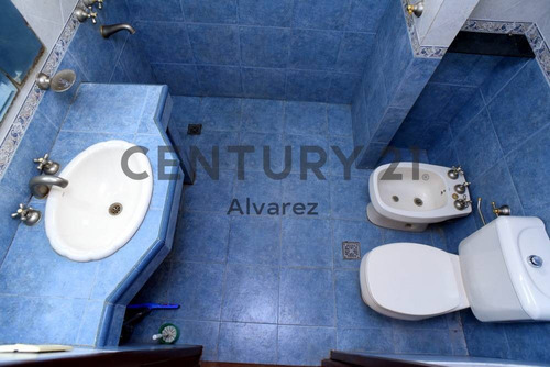 Imagen 20 de 27 de Venta De Casa De 6 Ambientes En Remedios De Escalada