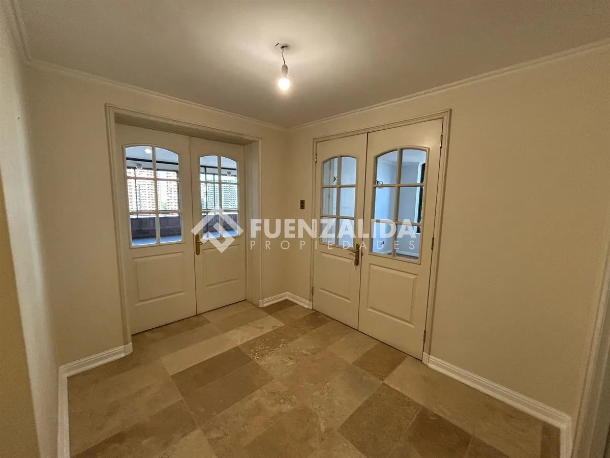 Imagen 4 de 18 de Departamento En Arriendo De 3 Dorm. En Las Condes