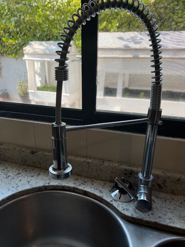 Vendo Residencia Muy Singular En Vallescondido