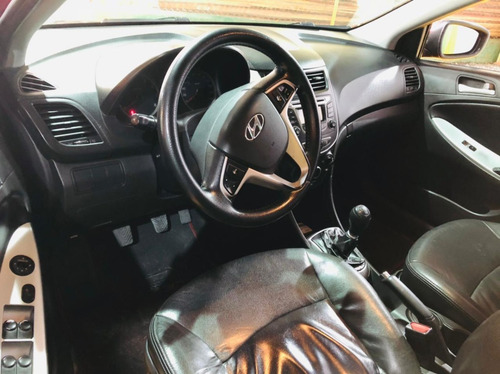 Hyundai I 25 Fe 1.4 2013