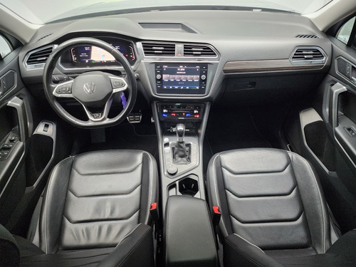 Volkswagen Tiguan 2.0 R-line