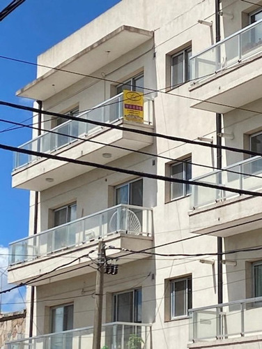 Imagen 3 de 9 de Departamento De 1 Dormitorio En Venta