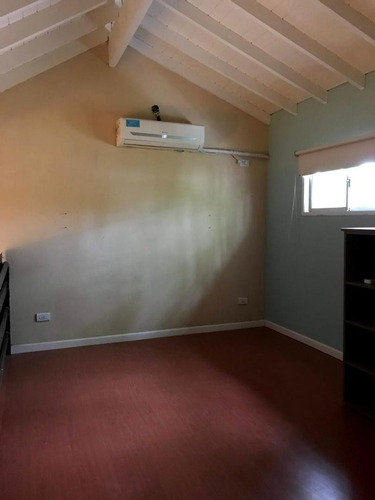 Imagen 8 de 11 de Dúplex En Venta En Pilar