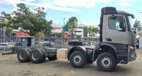 Mercedes-benz Arocs 4142k Cuatro Manos