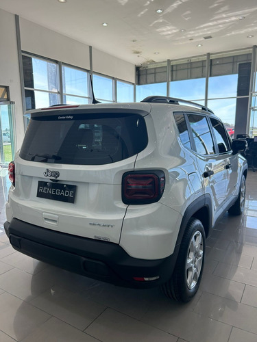 Jeep Renegade 1.8 Sport At6