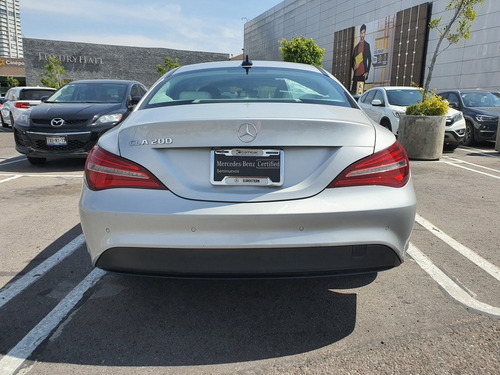 Imagen 2 de 12 de Mercedes-benz Clase Cla 2017 1.6 200 Cgi Sport At