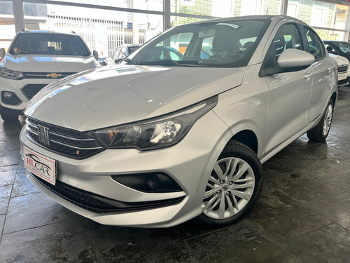 Fiat Cronos 1.0 Drive Flex 4p