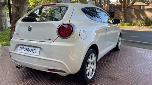 Imagen 9 de 25 de Alfa Romeo Mito Junior Jd