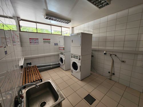 Precio De Oferta. 2 Cuadras Metro Egaña (84847)
