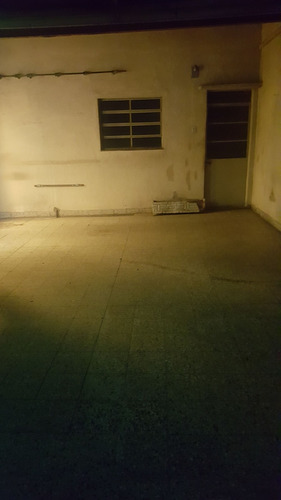 Imagen 12 de 13 de Casa 4 Ambientes En Lomas Del Mirador Buena Ubicación