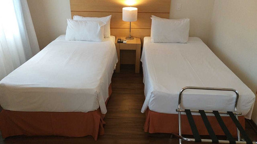 Imagem 9 de 24 de Lindíssimo Flat Para Locação Com 25m² Com 1 Dormitório + 1 Banheiro + 1 Vaga De Garagem Para Locação, Campo Belo, São Paulo, Sp - Sp - Fl0005_ih