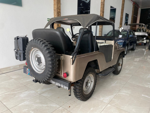 Ford Jeep 1975