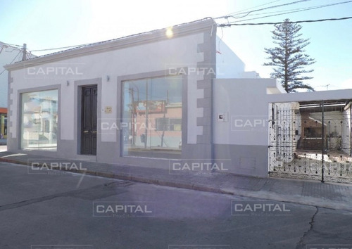 Local Comercial En Maldonado - Alquiler Anual- Ref: 29833