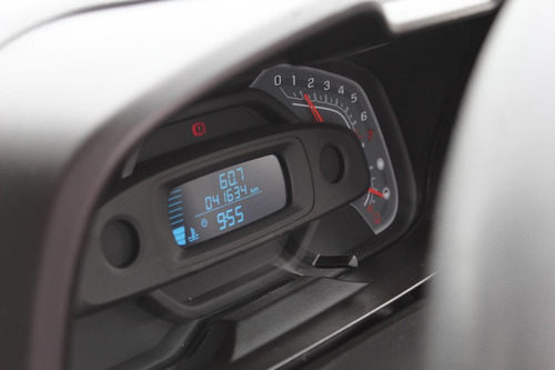 Imagem 8 de 15 de Chevrolet Montana Ls