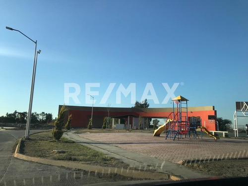 Imagen 16 de 16 de Departamento En Venta En Río Dorado - (2)