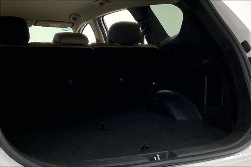 Imagen 21 de 25 de Hyundai Santa Fe 5 Pts Gls Premium, V6, 33l, Ta, 7 Pas, Ra