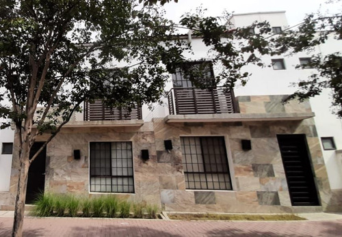 Casa En Renta Con Roof Garden En Bosques Del Dorado Al Sur D