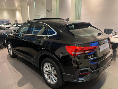 Audi Q3 Sportback 1.4 35tfsi Sportback 150 Cv