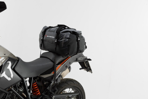 Imagen 3 de 3 de Sw Motech Maleta Impermeable 35lt Con Cintas Moto Universal