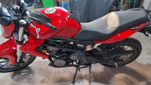 Imagen 3 de 8 de Benelli Tnt 300
