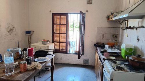 Venta Casa 3 Dormitorios Y Local Diagonal Ica 700