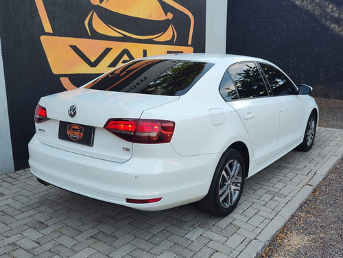 Volkswagen Jetta Comfortline 1.4 TSI 16V 4p Aut.