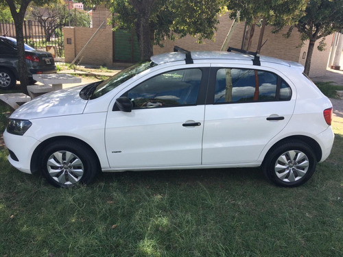 Imagen 2 de 15 de Volkswagen Gol Trend 1.6n Pack 1 5 Ptas. Mt / Nafta / 2014