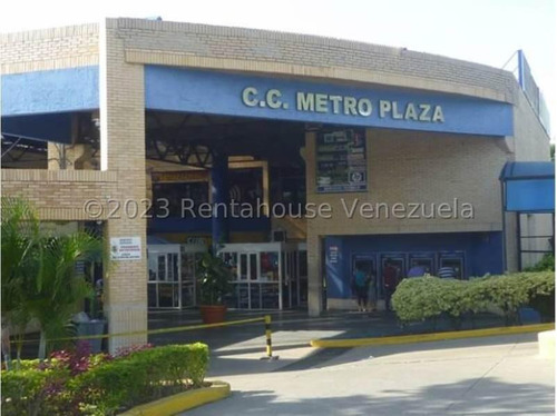 Excelente Local Comercial C.c.metro Plaza En Los Jarales