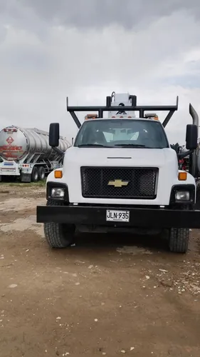 Camion Grua Aerea - Automatica - Aire Acondicionado.
