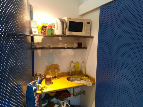 Imagen 7 de 11 de Venta Local Pocitos - Adaptado Para Estudio De Grabación