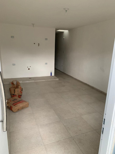 Casa 2 Dorm Nueva B° Las Lilas