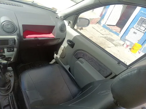 Renault Logan 1.4 Expression