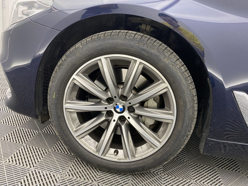Imagen 18 de 25 de Bmw 530i 2.0 Turbo
