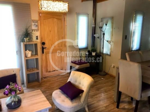 Parcela De 4.286m2 Con Casa Como Nueva De 180m2, Lago Rapel