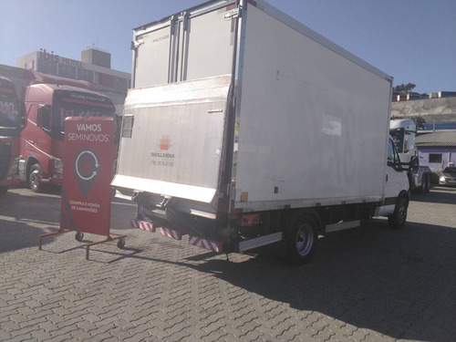 Iveco Daily Chassi 35s14 Cs 2018
