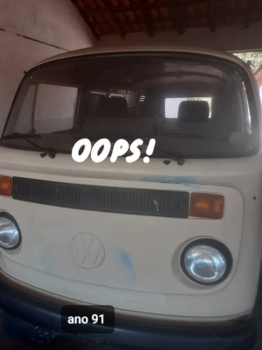 Imagem 1 de 8 de Volkswagen Kombi Furgao