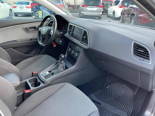 Imagen 12 de 15 de Seat Leon 2020 1.4 Style T 125 Hp Mt