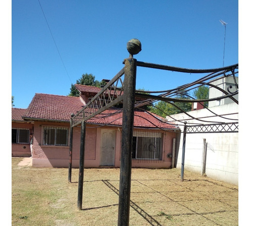 Casa En Venta, Pilar. Robles Del Monarca