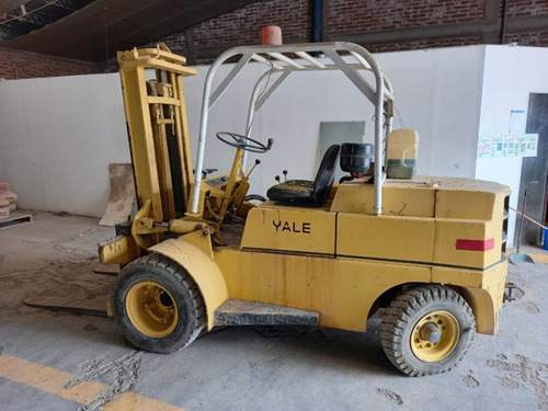 Autoelevador Yale
