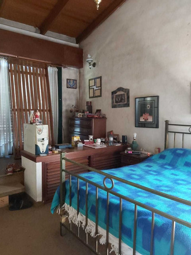 Imagen 8 de 14 de Casa De 5 Ambientes Muy Buen Estado