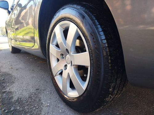 Peugeot 408 2.0 Allure 143cv