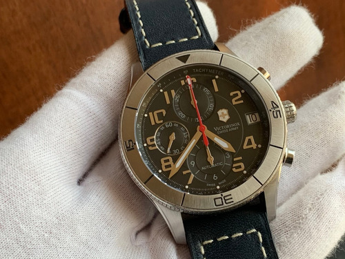 Relógio Victorinox Swiss Army Ambassador Automatic 241193