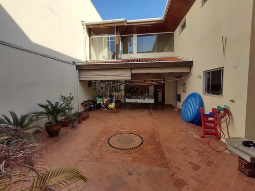 Imagem 2 de 30 de Casa À Venda No Bairro Parque Das Arvores - Guaratinguetá/sp - Cs507