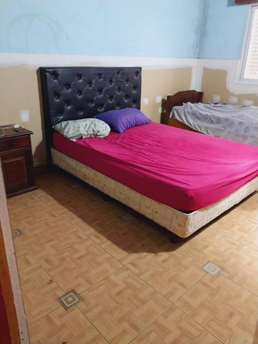 Casa En Venta - 3 Dormitorios 1 Baño - Local - Cochera - Lisandro Olmos, La Plata